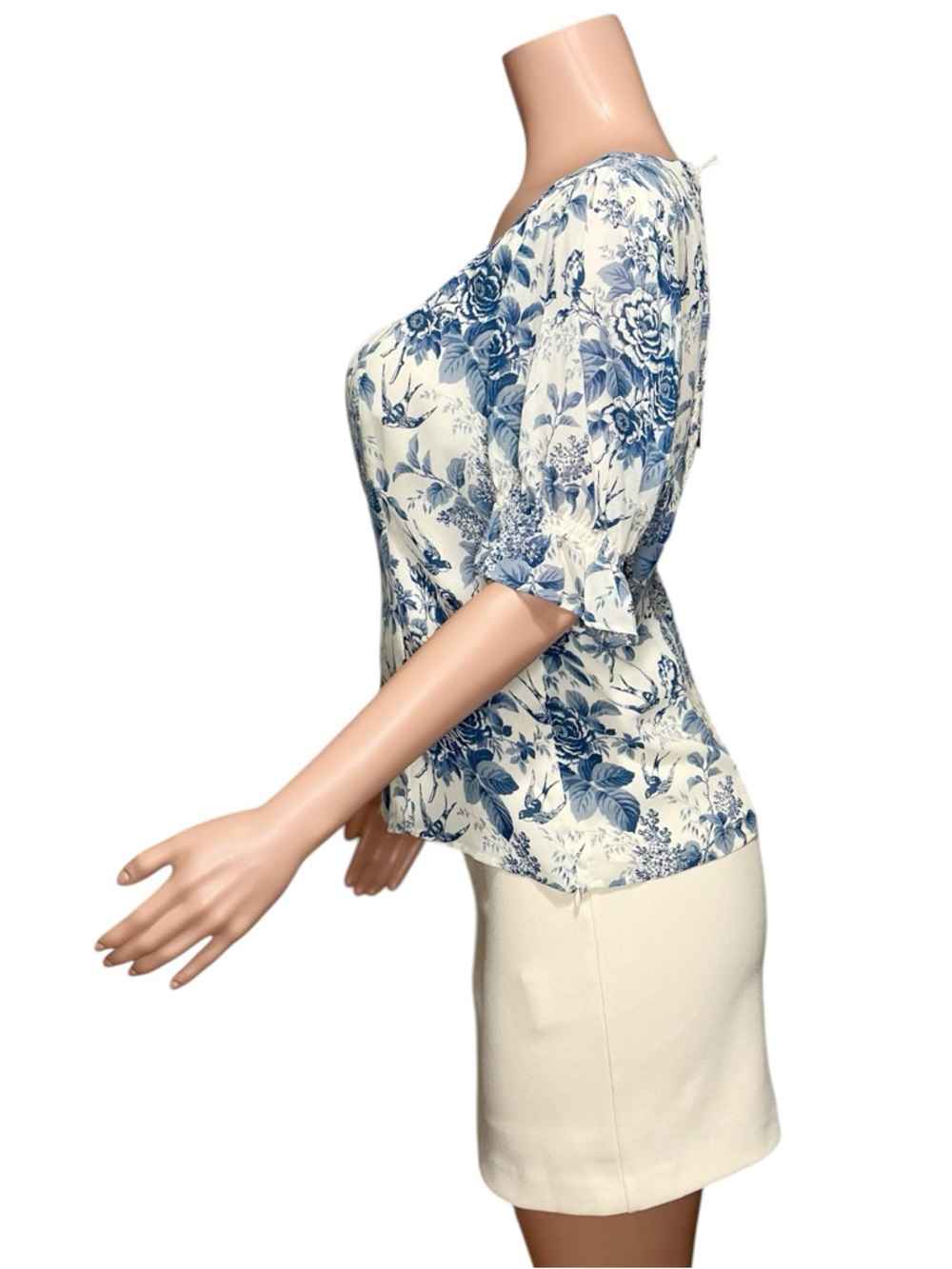 REFORMATION Constance Blouse, Ivory Blue Toile, 12 (US) - Picture 5 of 8